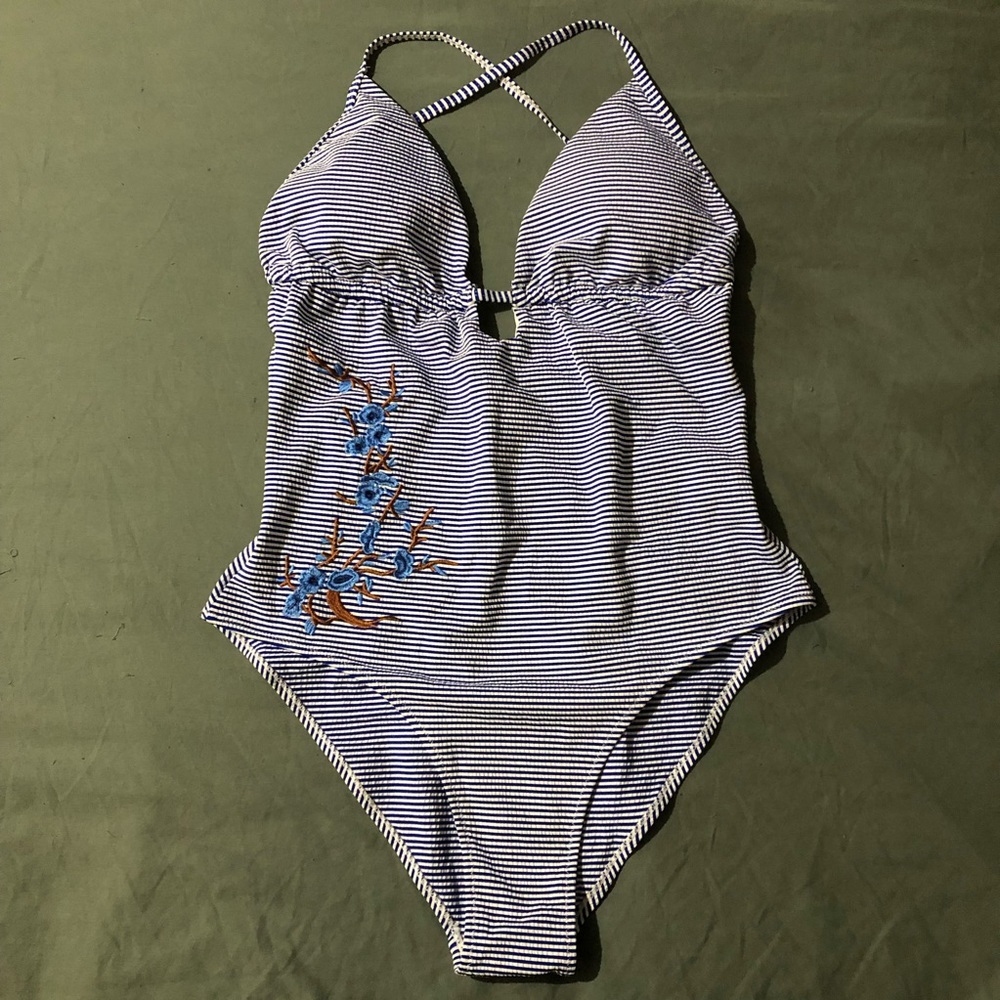 Embroidered One Piece Cupshe Swimsuit